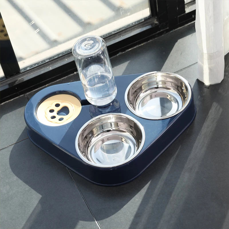 Double bowl feeder and water bottle for pets