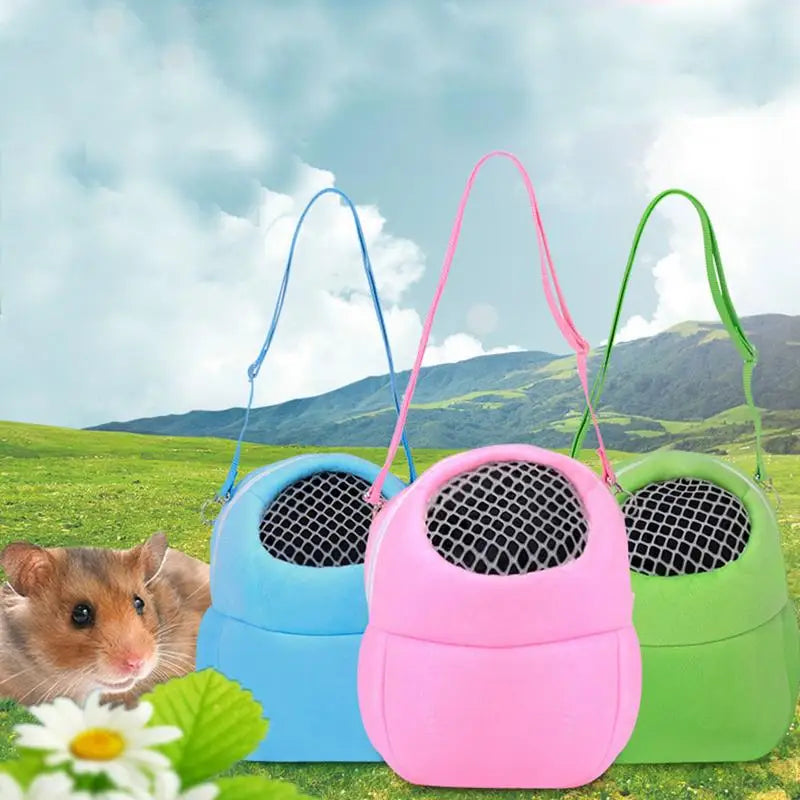 Small Pet Backpack for Squirrel, Chinchilla & Dutch Pig.