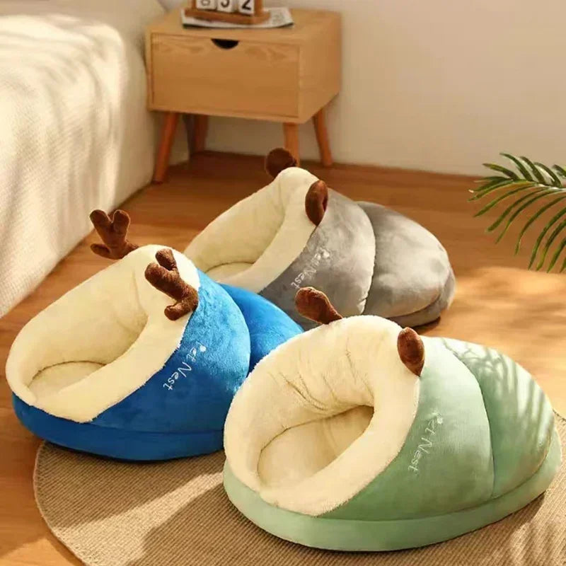 Snail Shape Soft Pet Sofa Bed