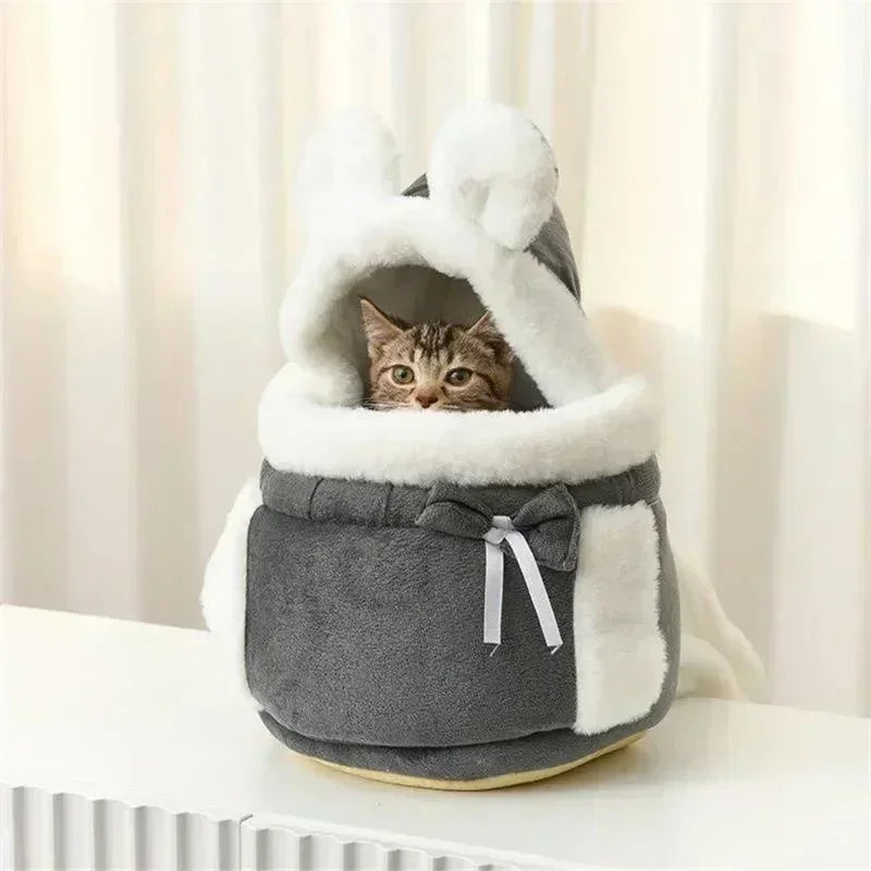 Warm pet carrier bag for cats and puppies